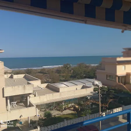 Playa Con Vista Al Mar Y Con Piscina アパート *